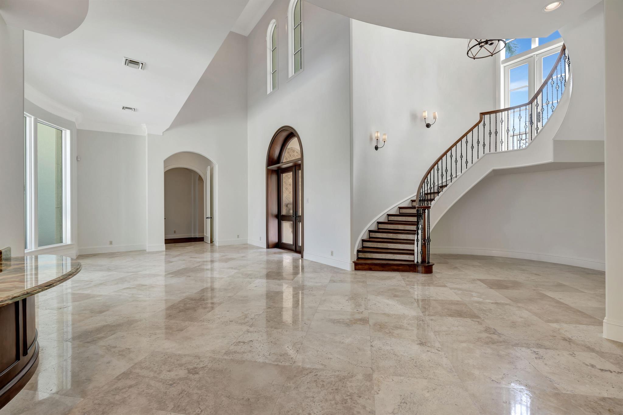 753 Harbour Isle Place