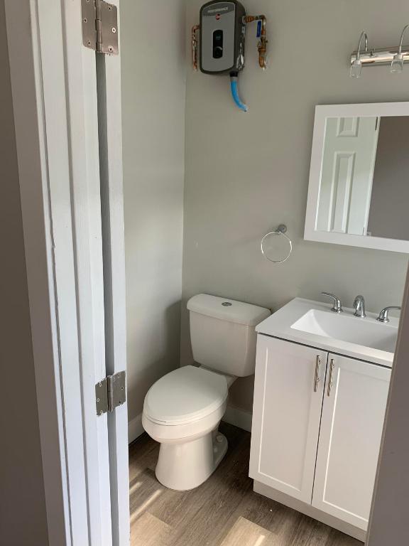 LAKE WORTH TOWN OF - Residential Lease