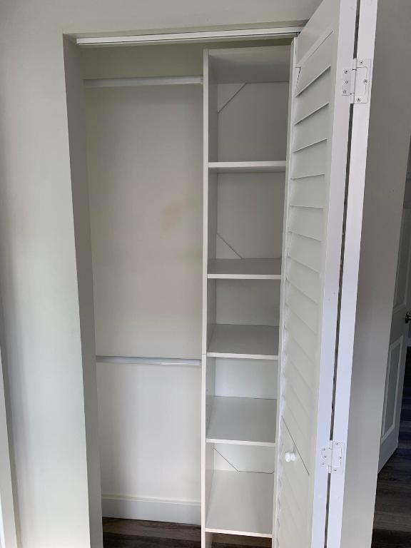 LAKE WORTH TOWN OF - Residential Lease