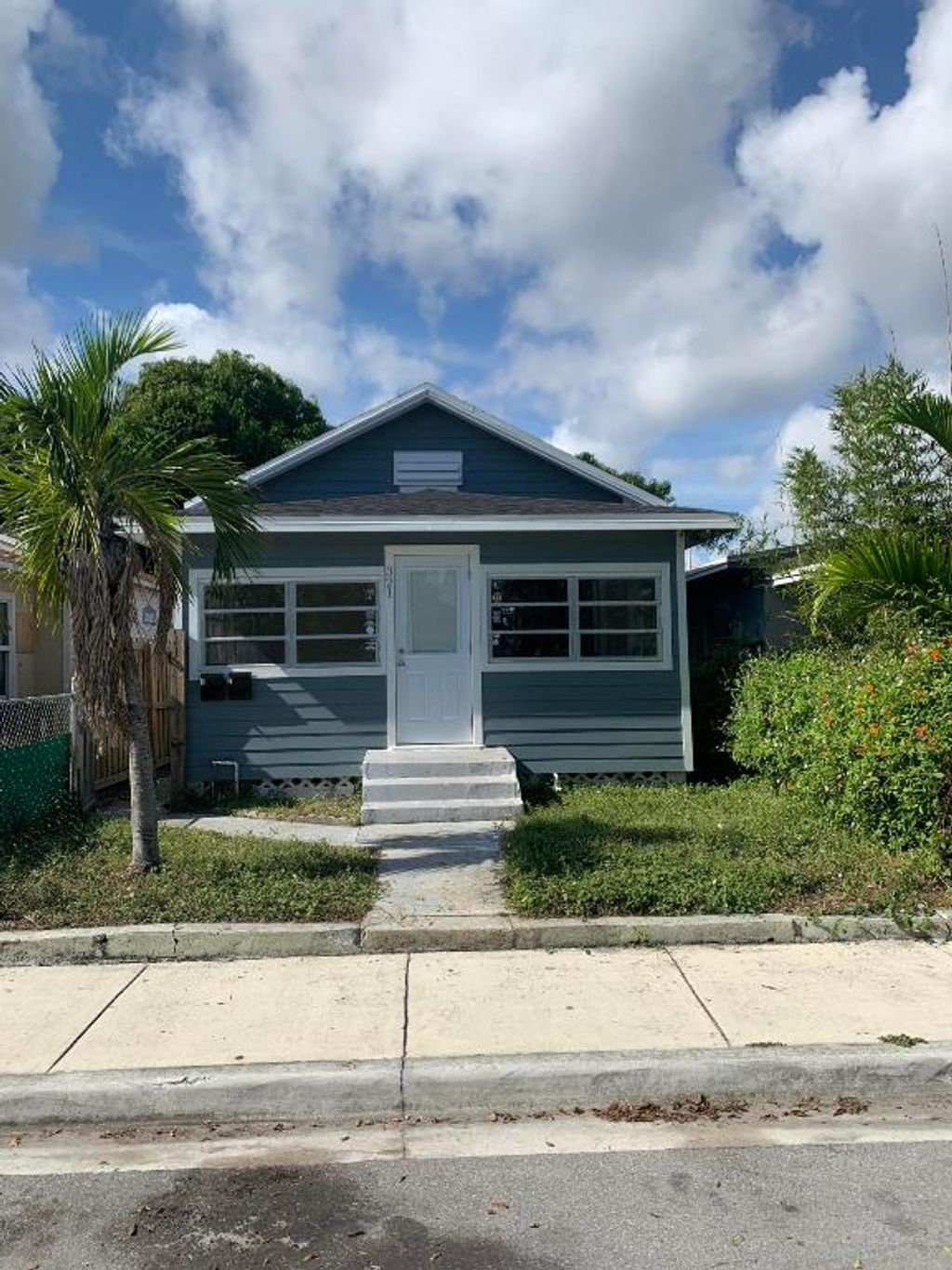 Photo of 321 N J Street #1, Lake Worth Beach, FL 33460 (MLS # R11155149)