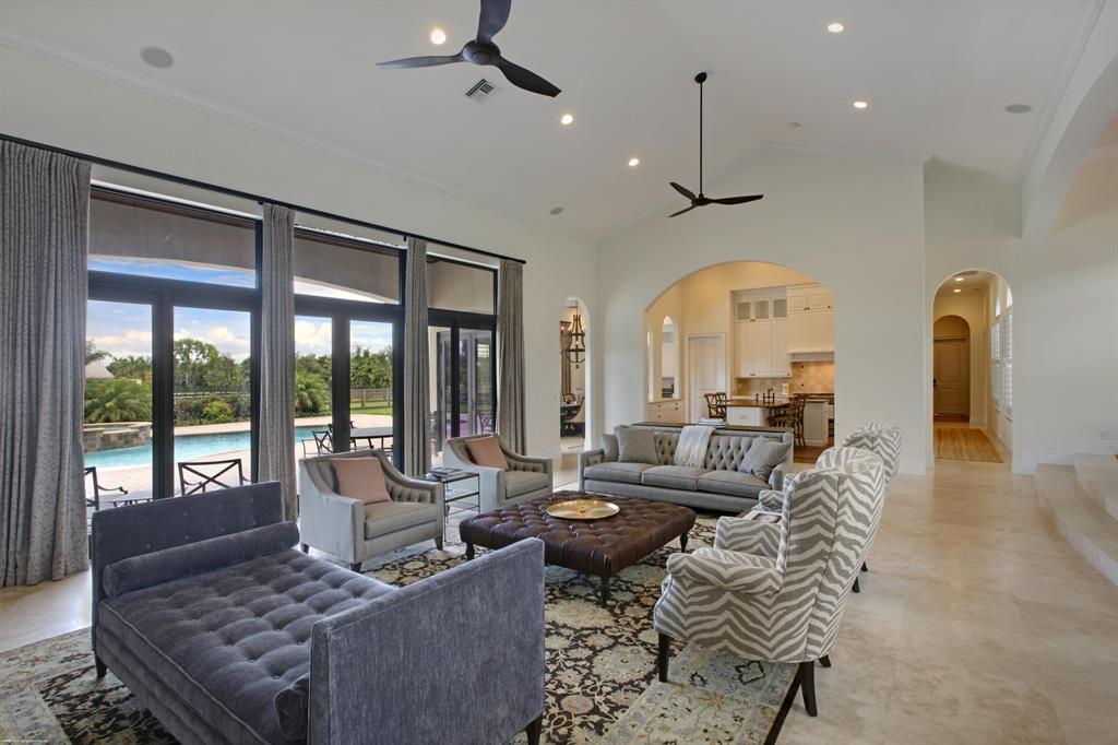 PALM BEACH POINT - Residential