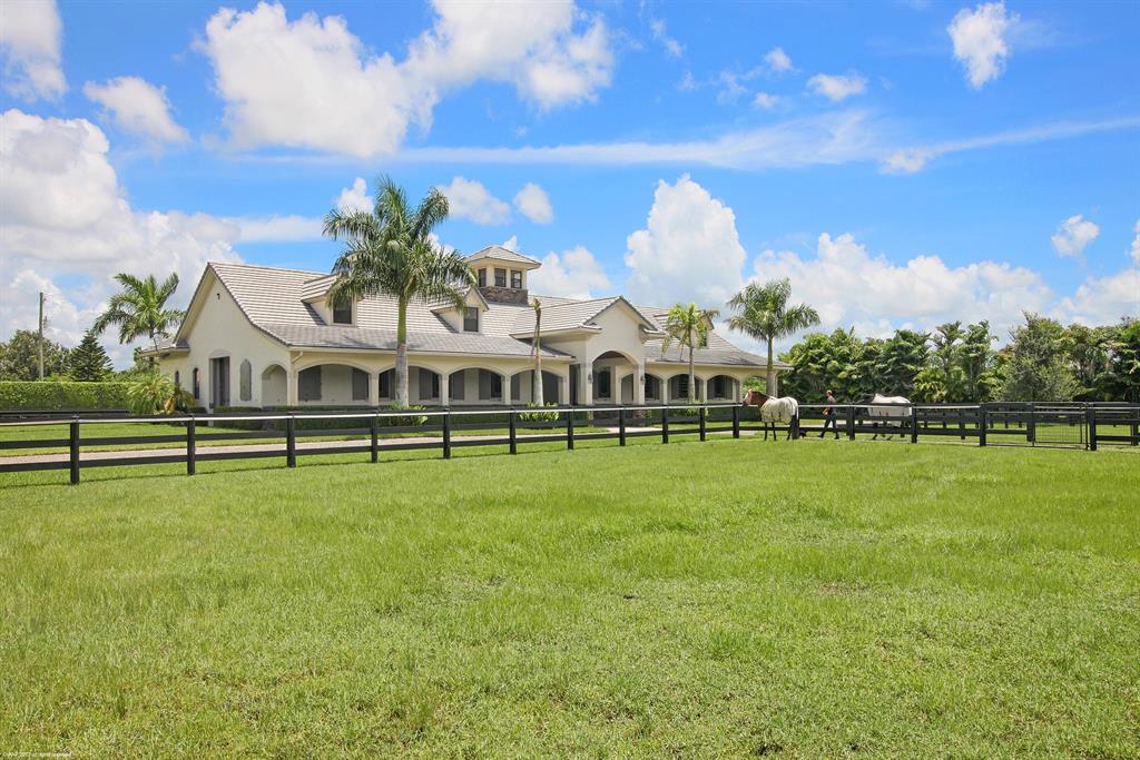 PALM BEACH POINT - Residential