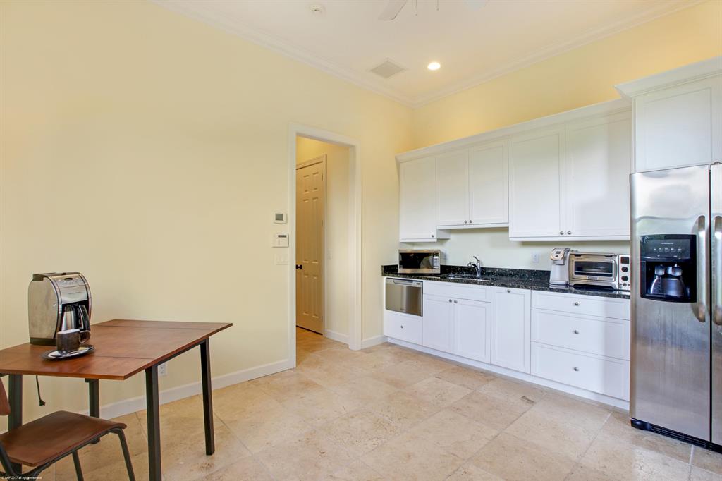 PALM BEACH POINT - Residential