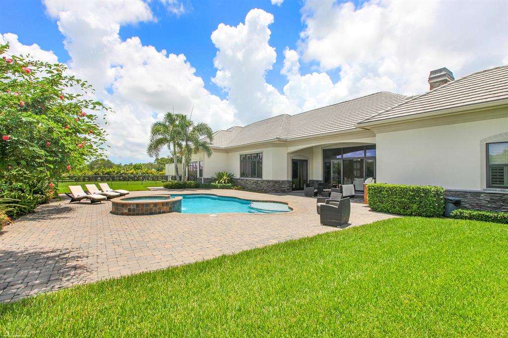 PALM BEACH POINT - Residential