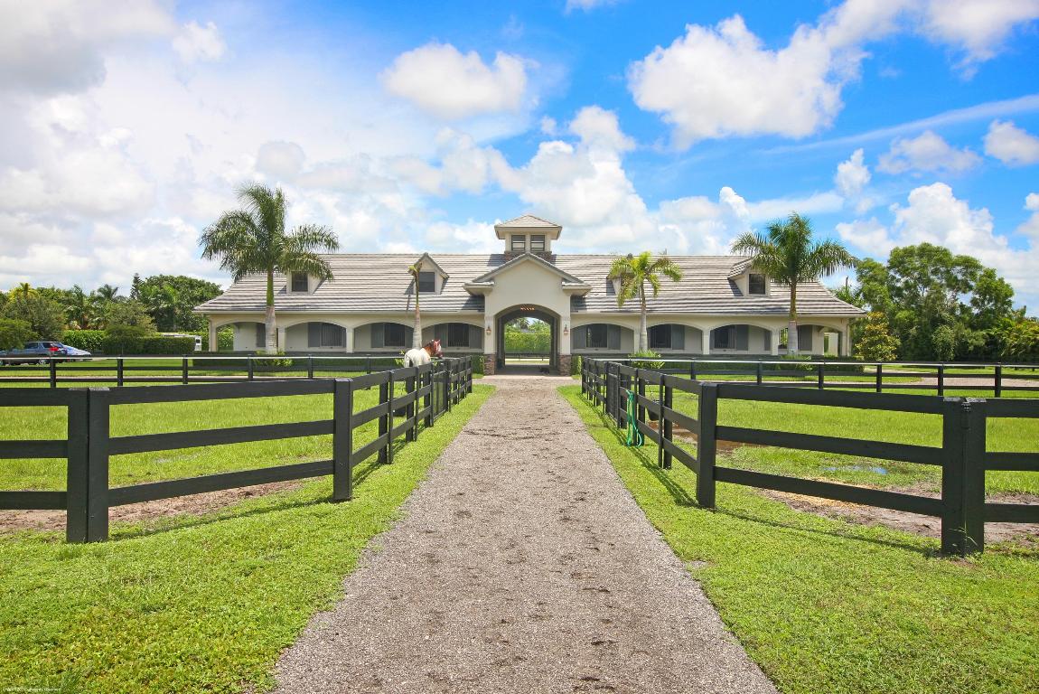 PALM BEACH POINT - Residential