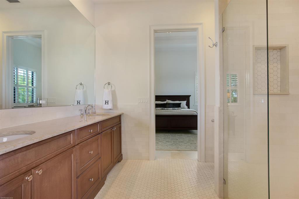 PALM BEACH POINT - Residential