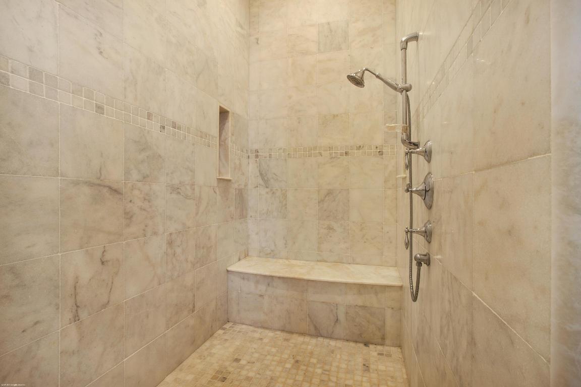 PALM BEACH POINT - Residential