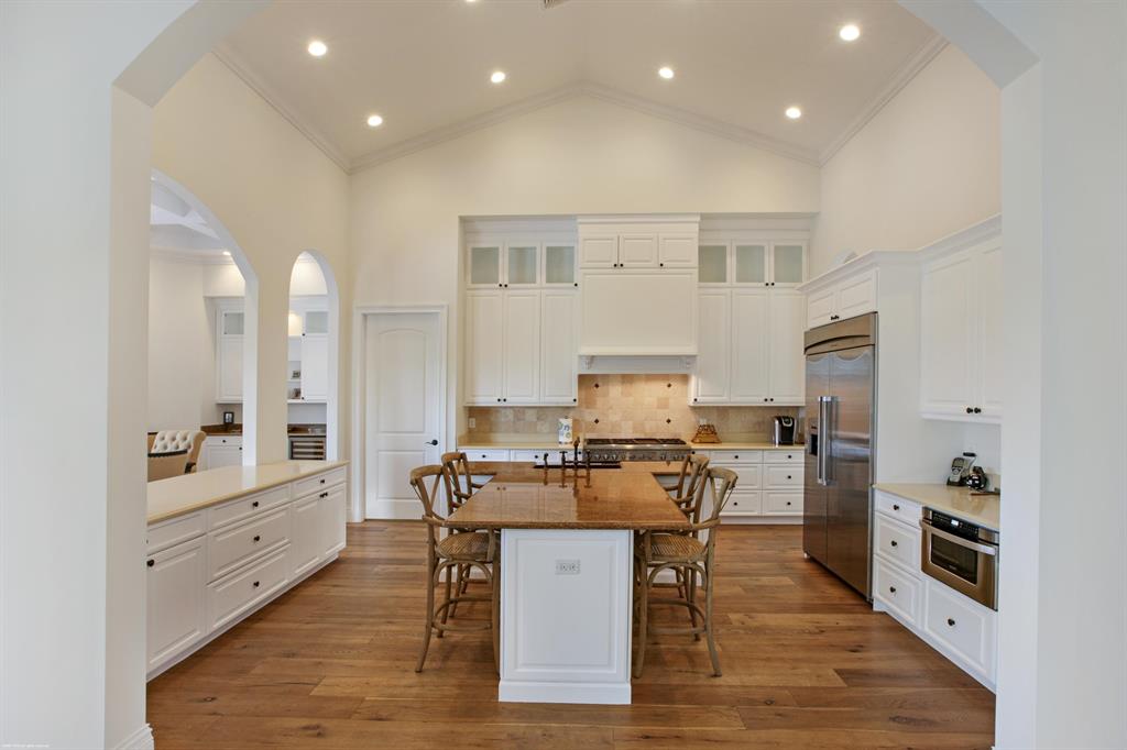 PALM BEACH POINT - Residential