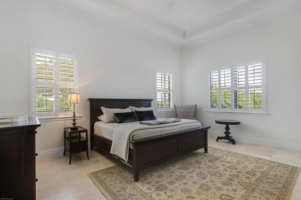 PALM BEACH POINT - Residential