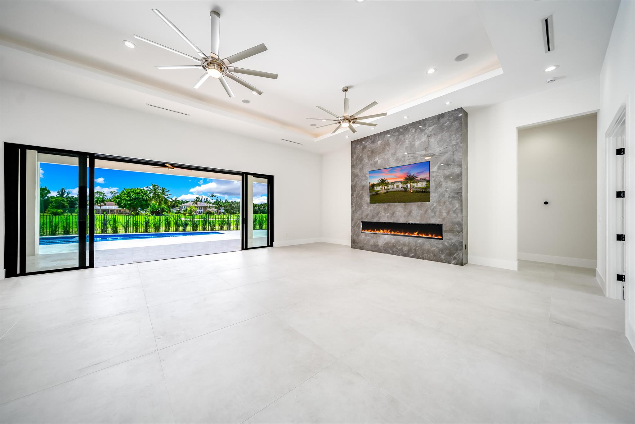 STONEWAL ESTATES - Residential