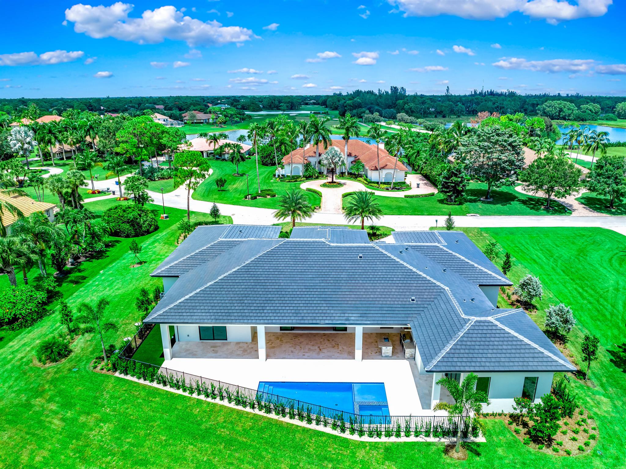 STONEWAL ESTATES - Residential