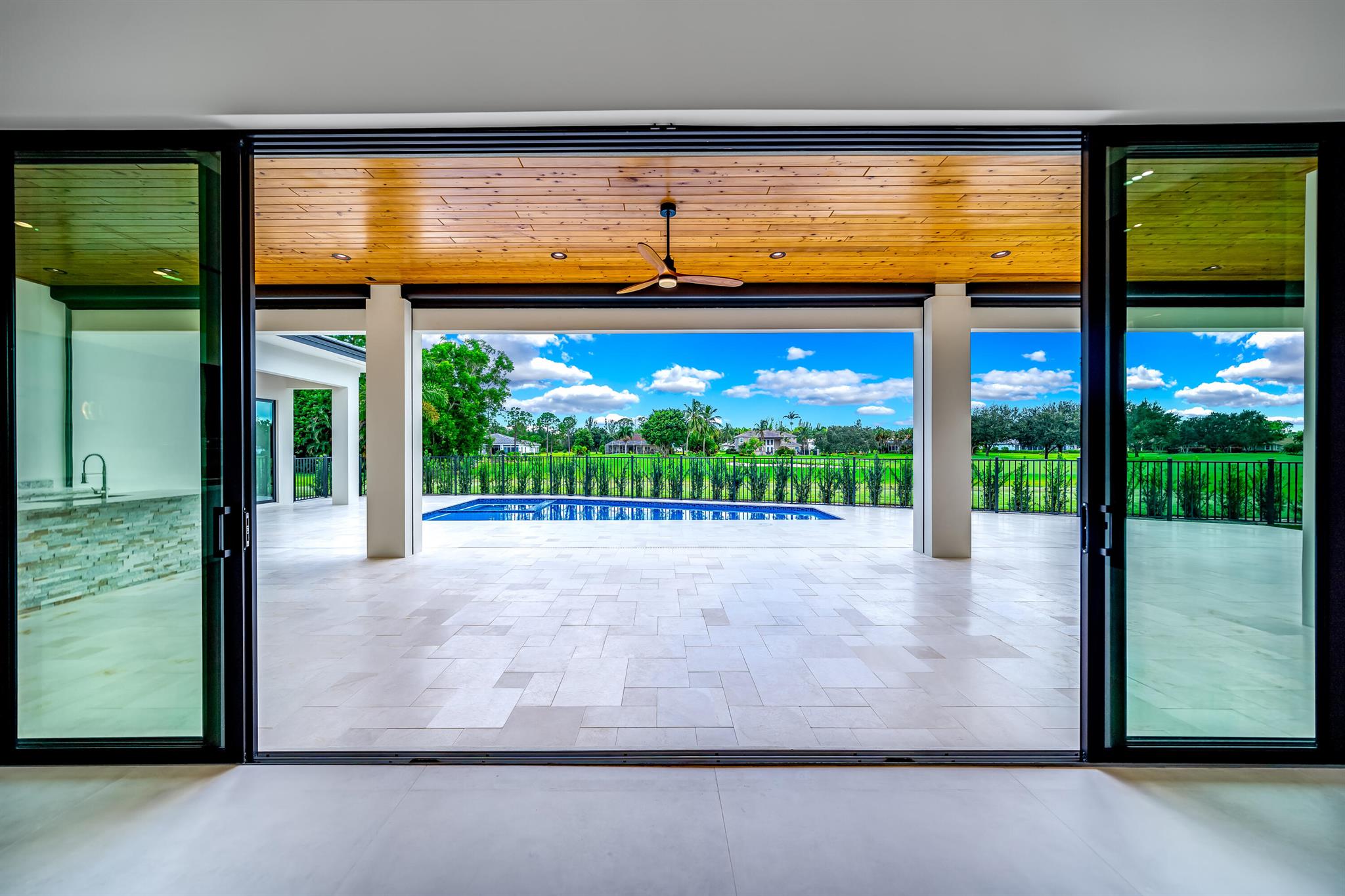 STONEWAL ESTATES - Residential