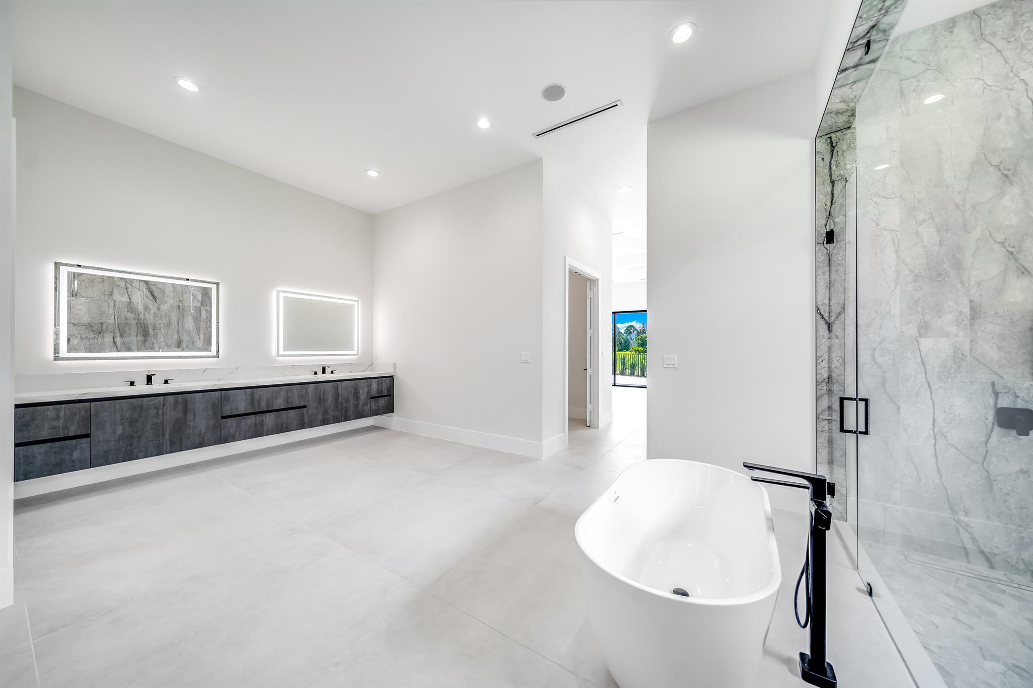 STONEWAL ESTATES - Residential