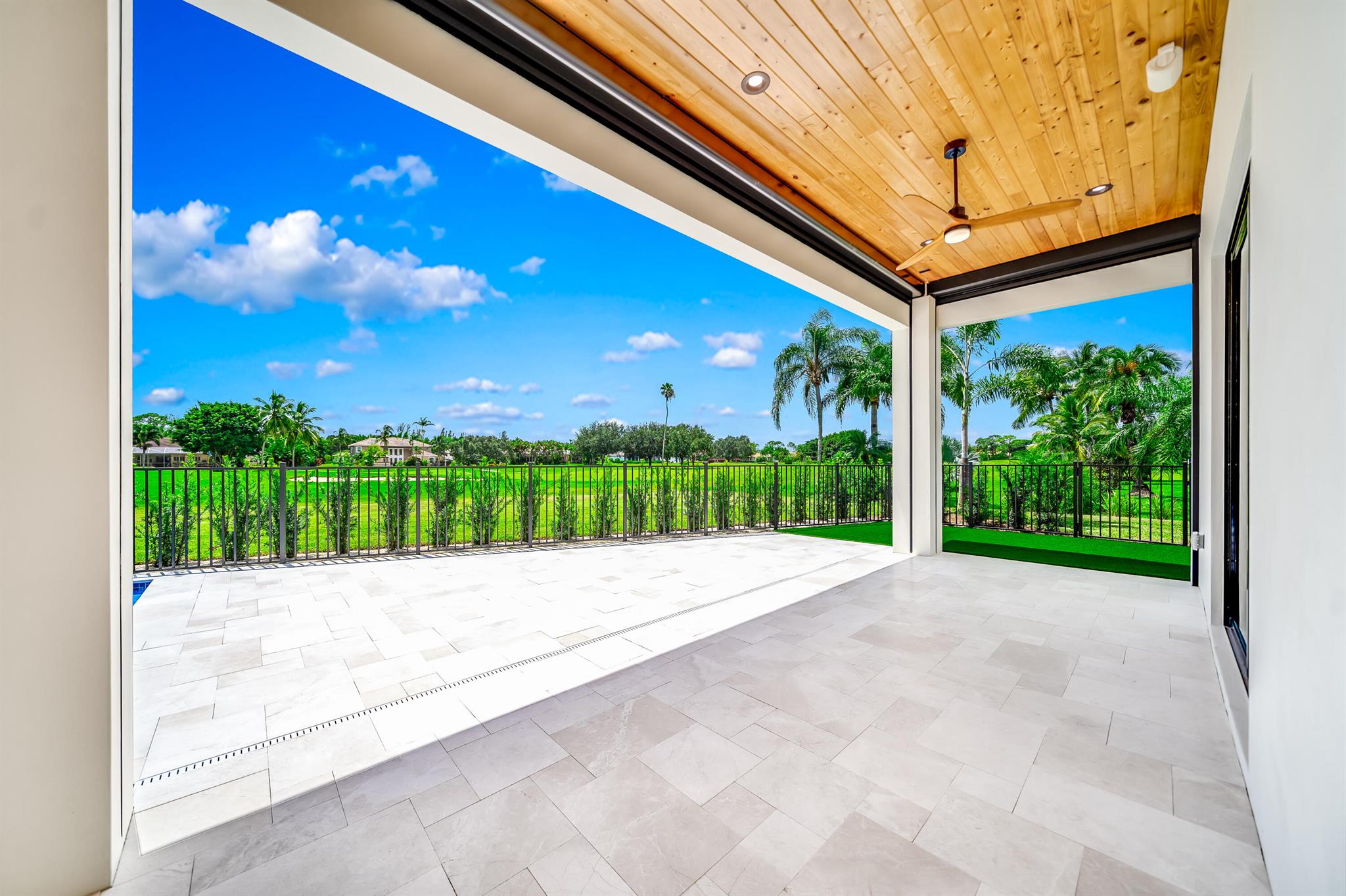 STONEWAL ESTATES - Residential