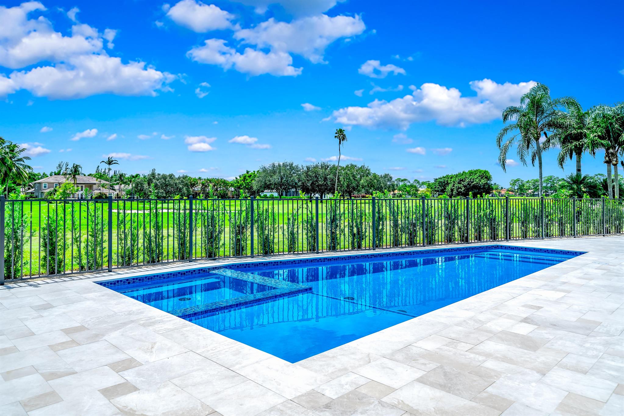 STONEWAL ESTATES - Residential