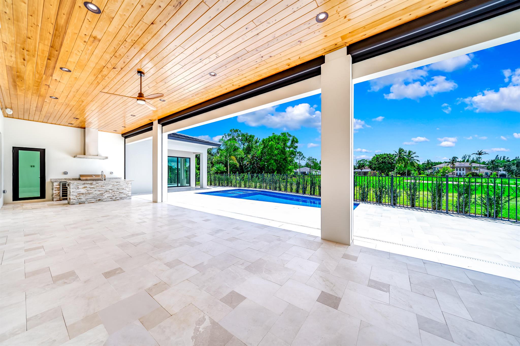 STONEWAL ESTATES - Residential