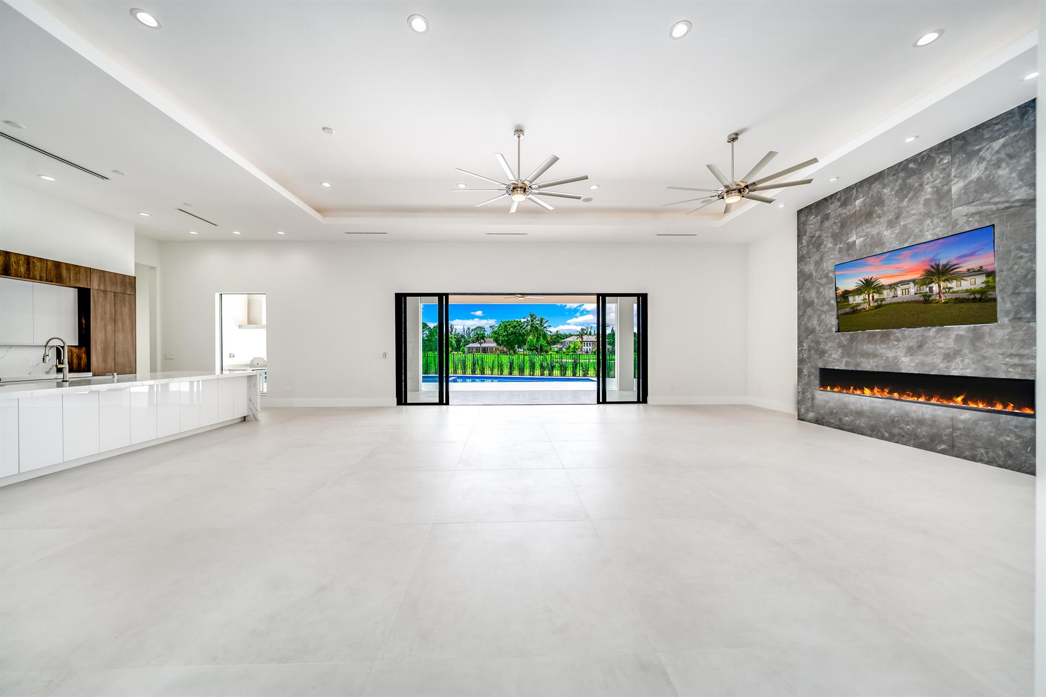 STONEWAL ESTATES - Residential