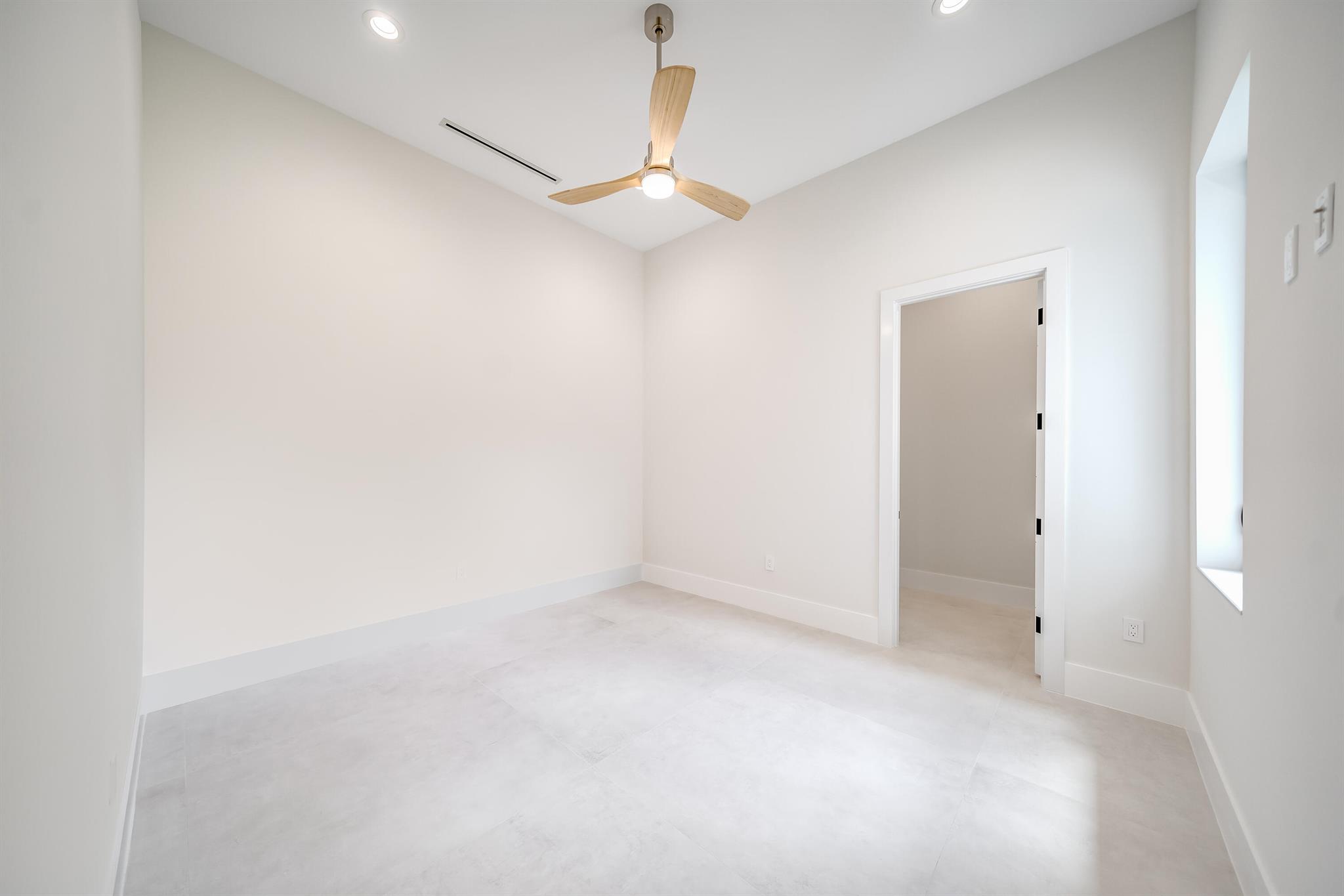 STONEWAL ESTATES - Residential