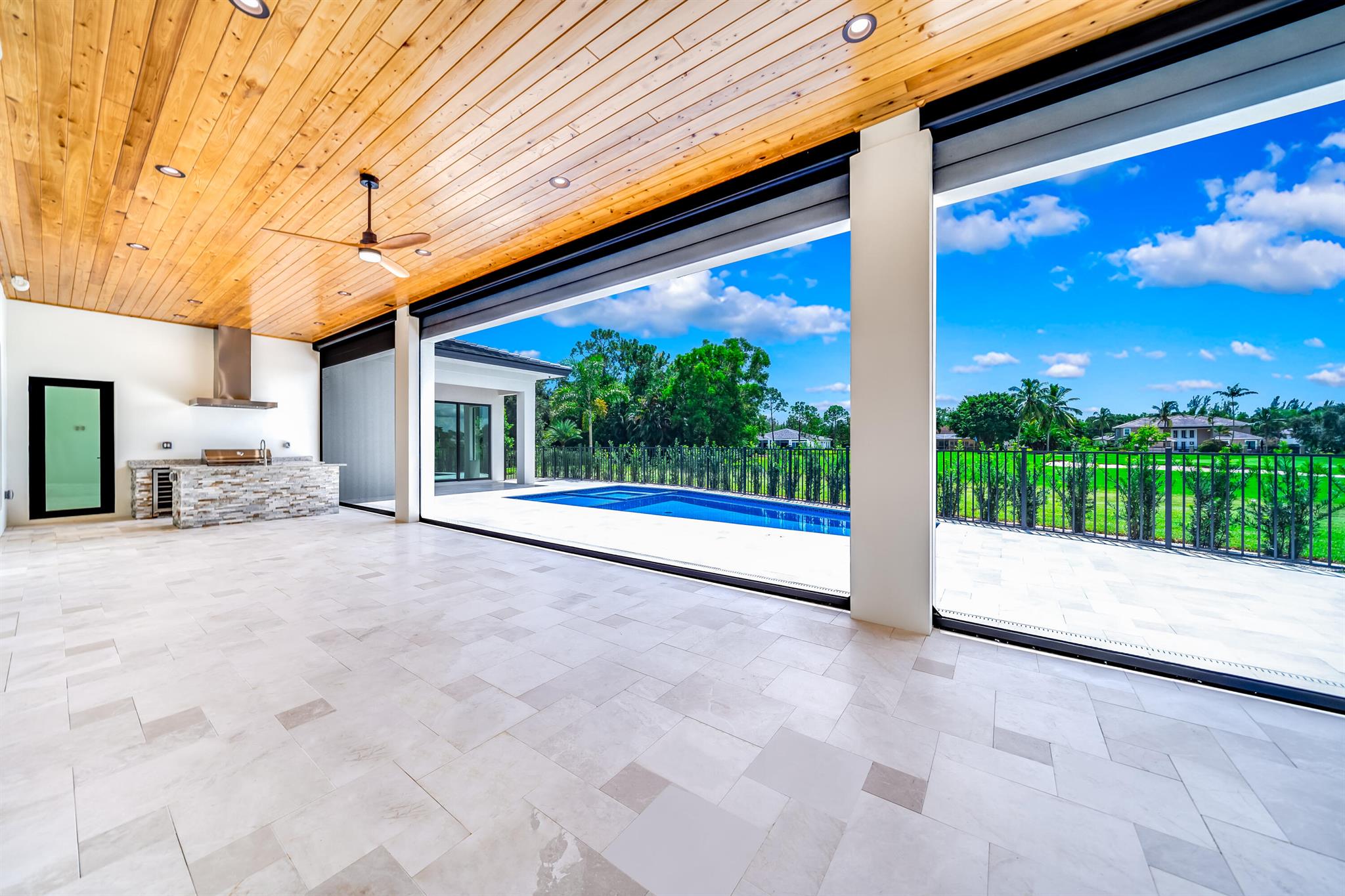 STONEWAL ESTATES - Residential