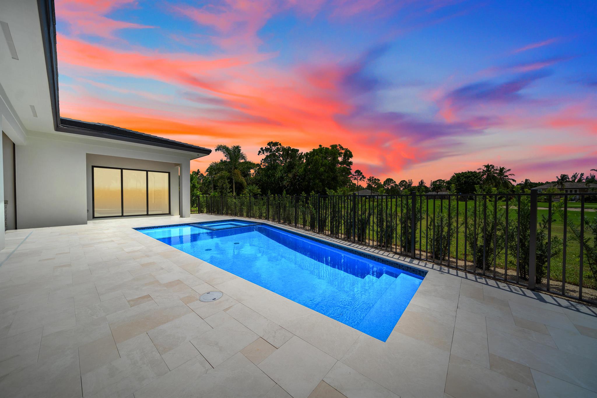 STONEWAL ESTATES - Residential