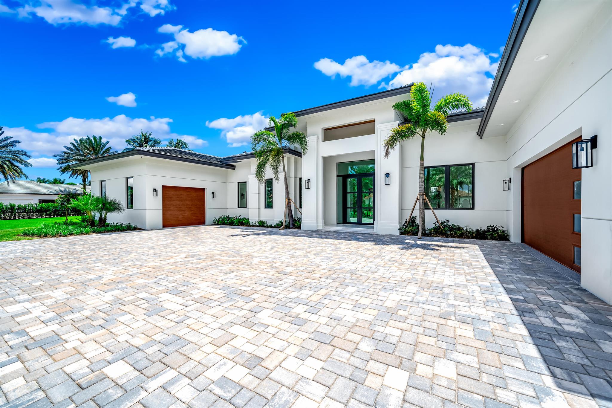 STONEWAL ESTATES - Residential