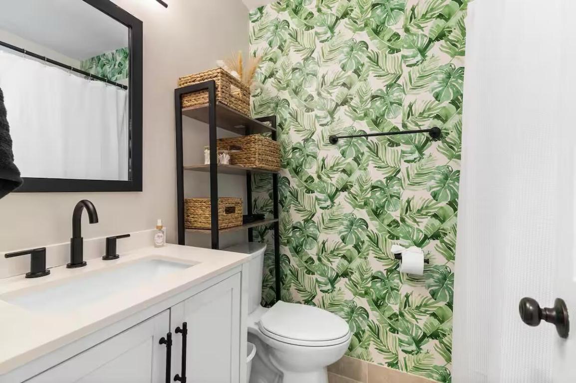 LAKE WORTH TOWN OF - Residential