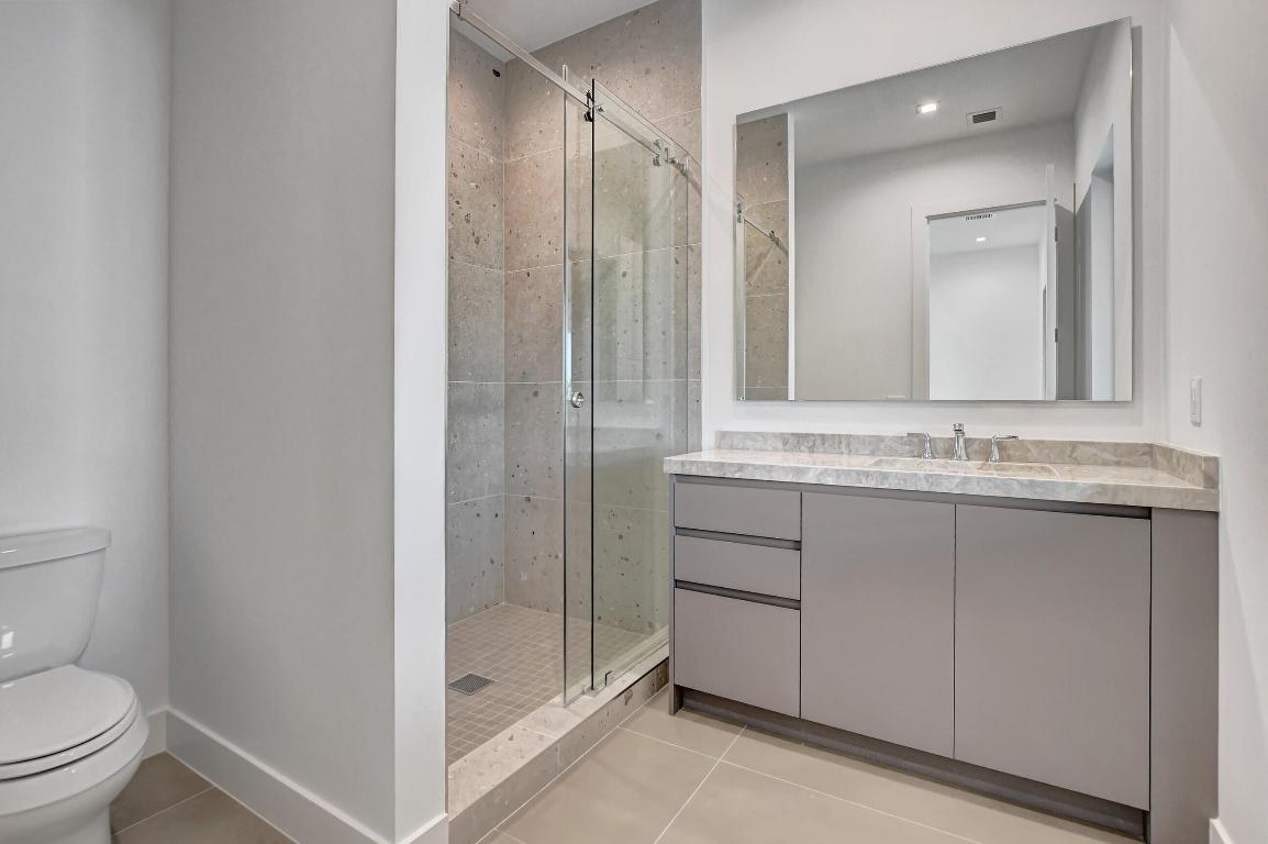 LAKE ROGERS ISLE UNIT A - Residential