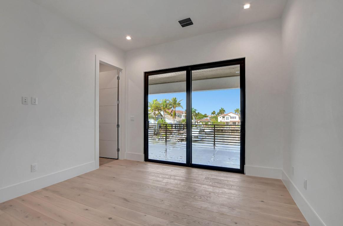 LAKE ROGERS ISLE UNIT A - Residential