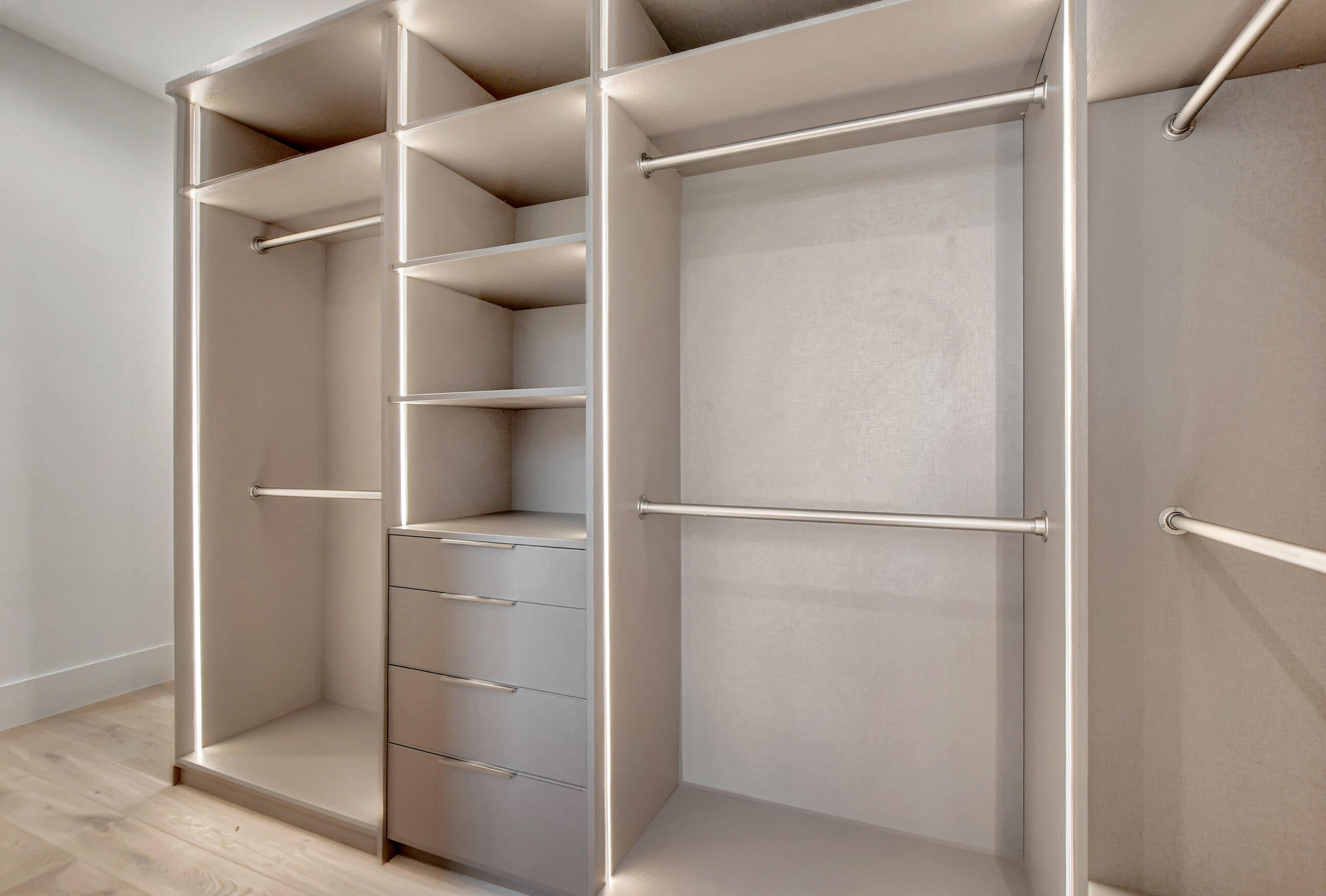 LAKE ROGERS ISLE UNIT A - Residential