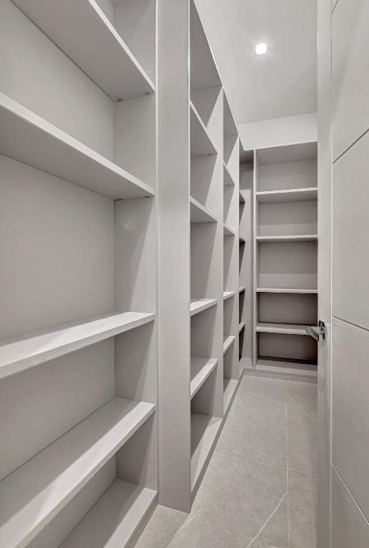 LAKE ROGERS ISLE UNIT A - Residential