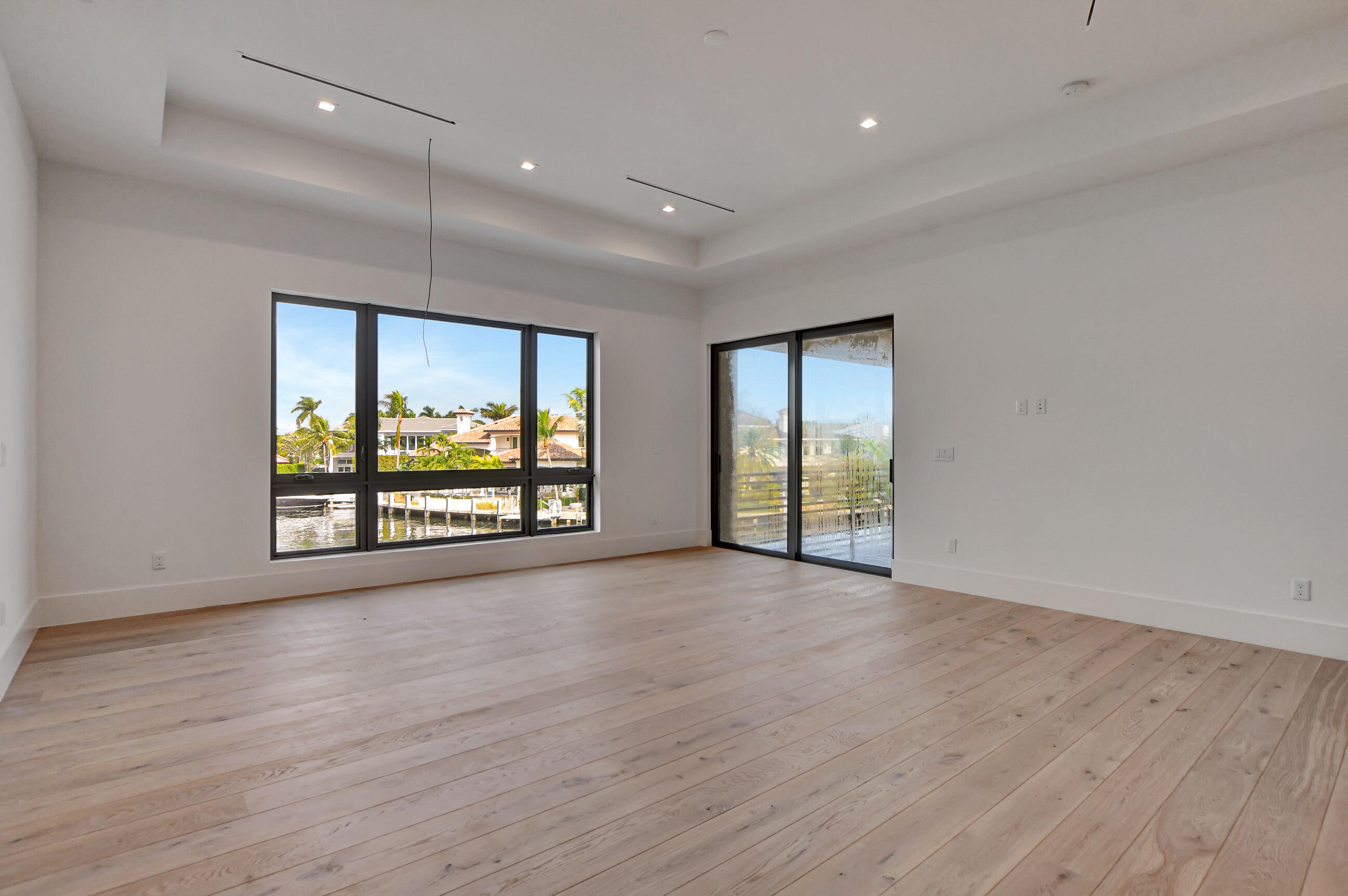 LAKE ROGERS ISLE UNIT A - Residential