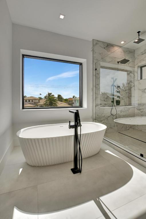 LAKE ROGERS ISLE UNIT A - Residential