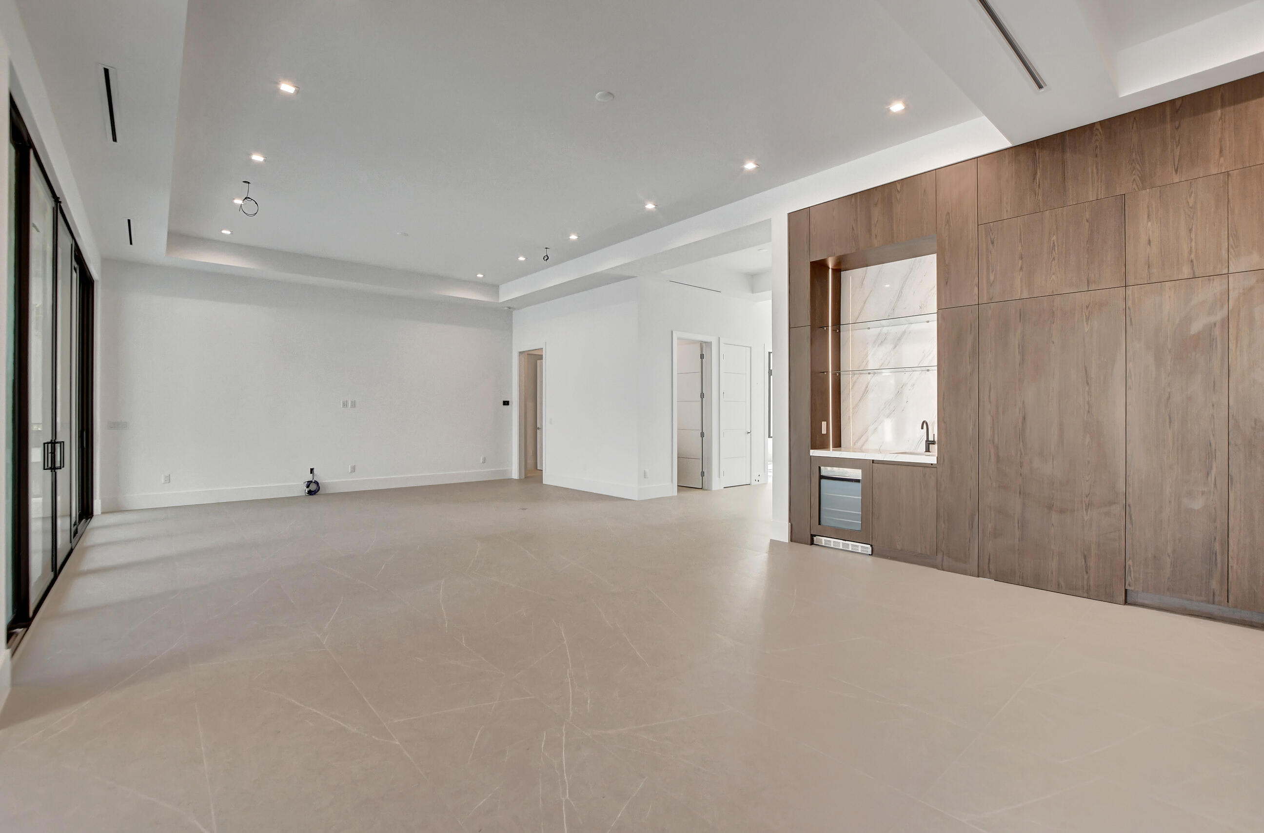 LAKE ROGERS ISLE UNIT A - Residential