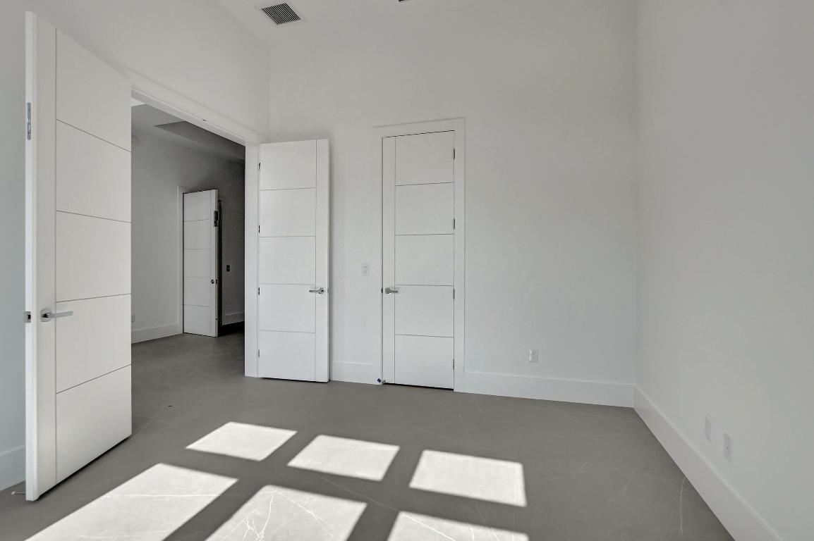 LAKE ROGERS ISLE UNIT A - Residential