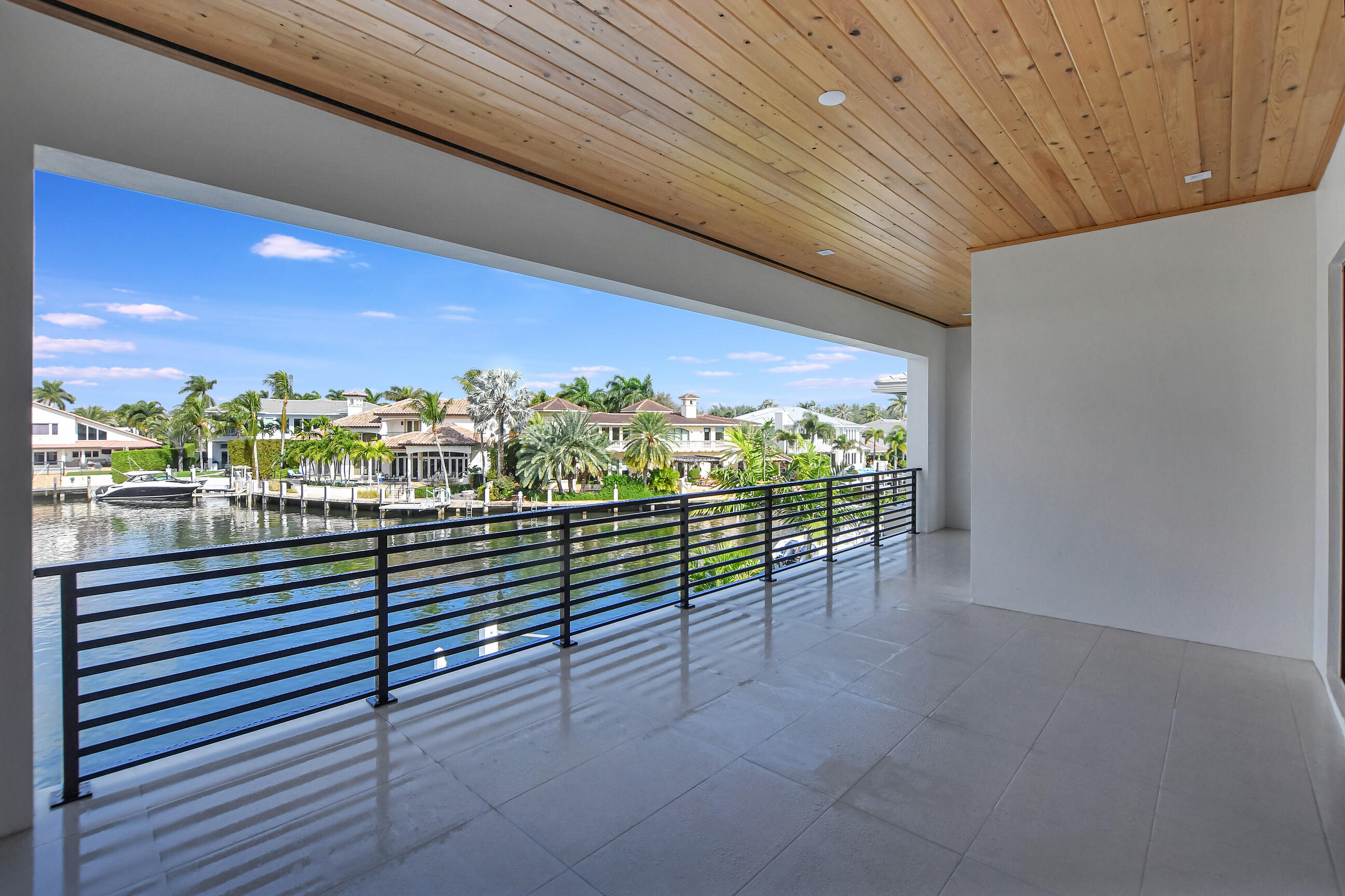 LAKE ROGERS ISLE UNIT A - Residential