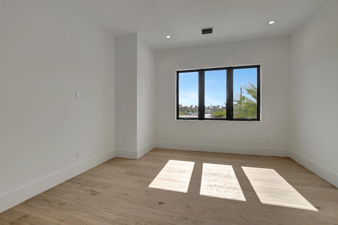 LAKE ROGERS ISLE UNIT A - Residential