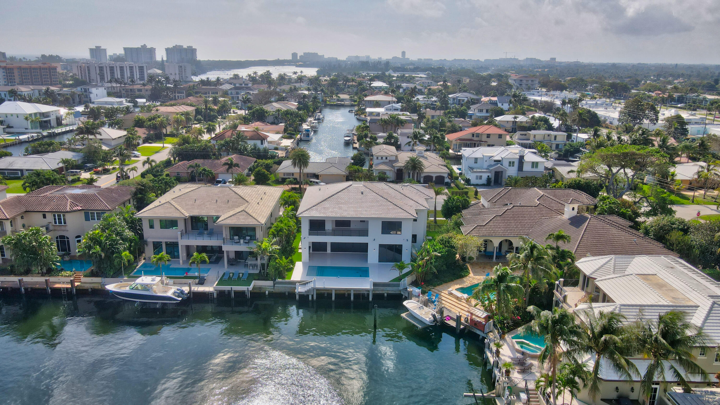 LAKE ROGERS ISLE UNIT A - Residential