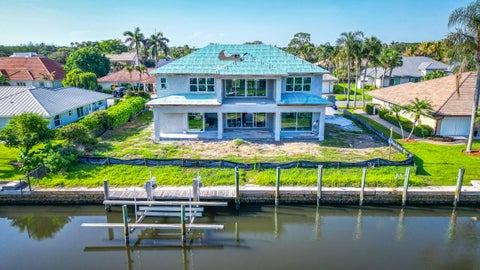 Photo of 8967 SE Star Island Way, Hobe Sound, FL 33455 (MLS # B26041218)