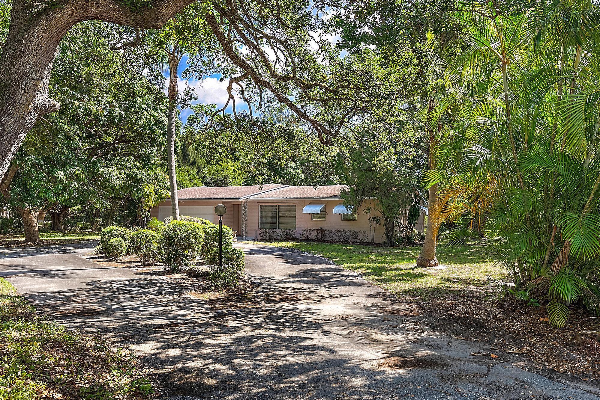 11270 Monet Lane