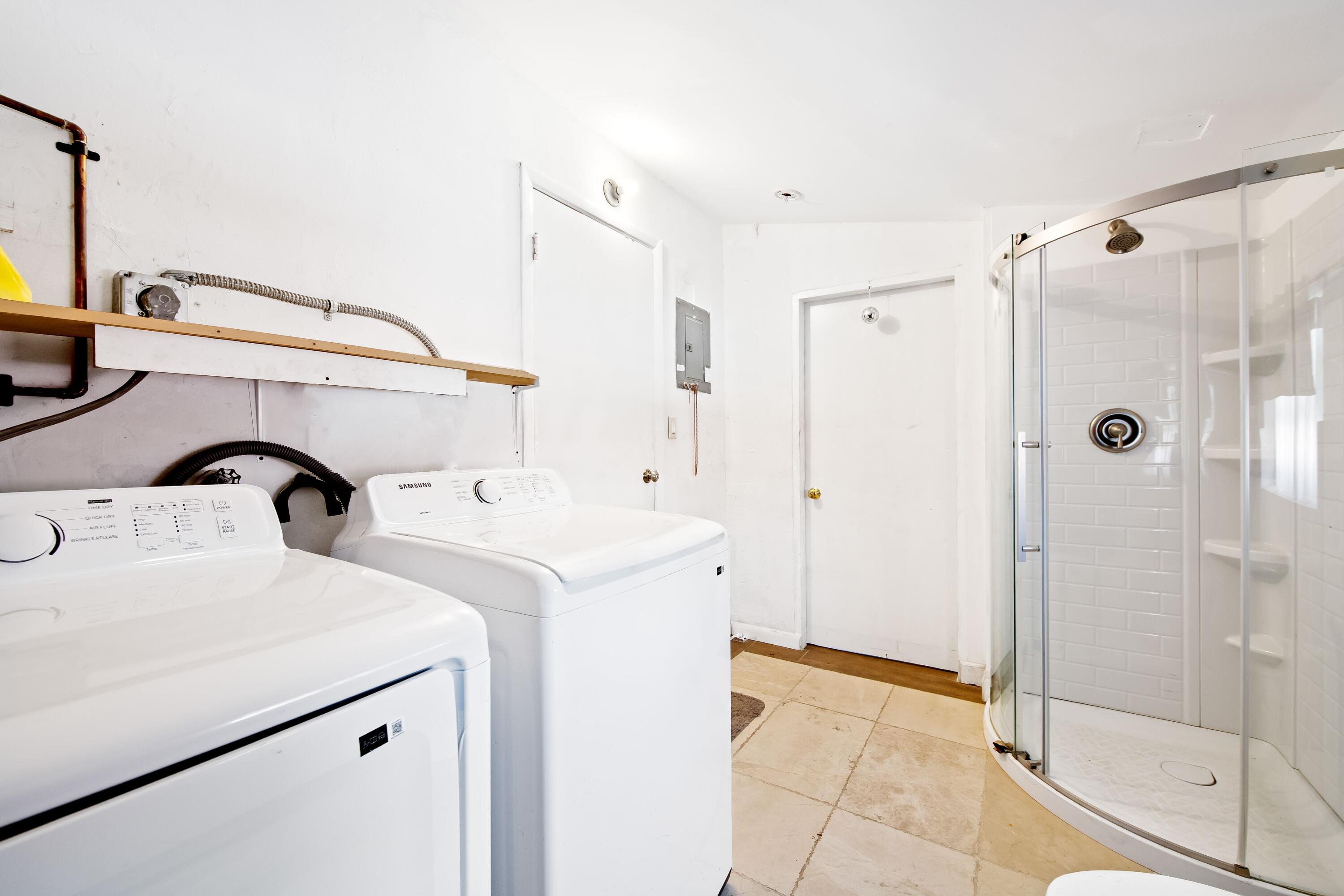 POMPANO GOLF ESTATES - Residential