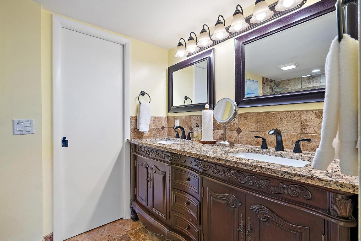 Marina Bay Condo - Residential