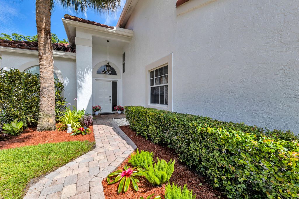 Photo of 10426 Buena Ventura Drive, Boca Raton, FL 33498 (MLS # R11065790)