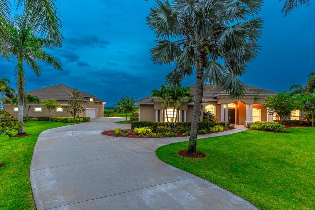 Photo of 4350 SW Stoneybrook Way, Palm City, FL 34990 (MLS # R10897268)