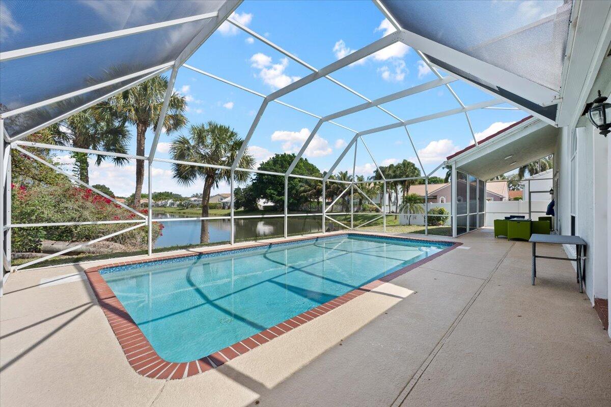 SIENA OAKS - Residential