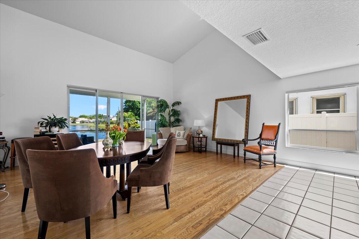 SIENA OAKS - Residential