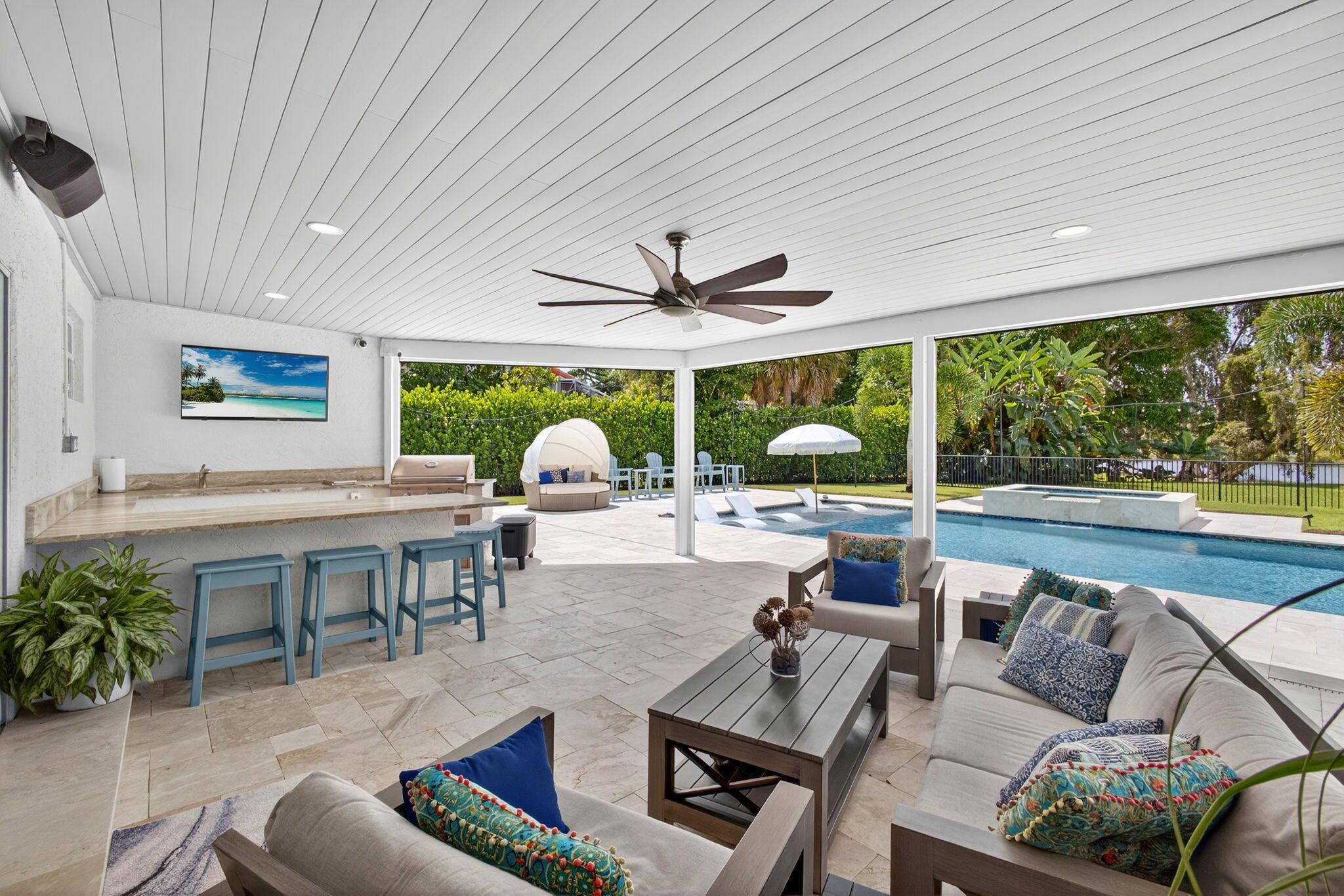 SQUARE LAKE - Residential