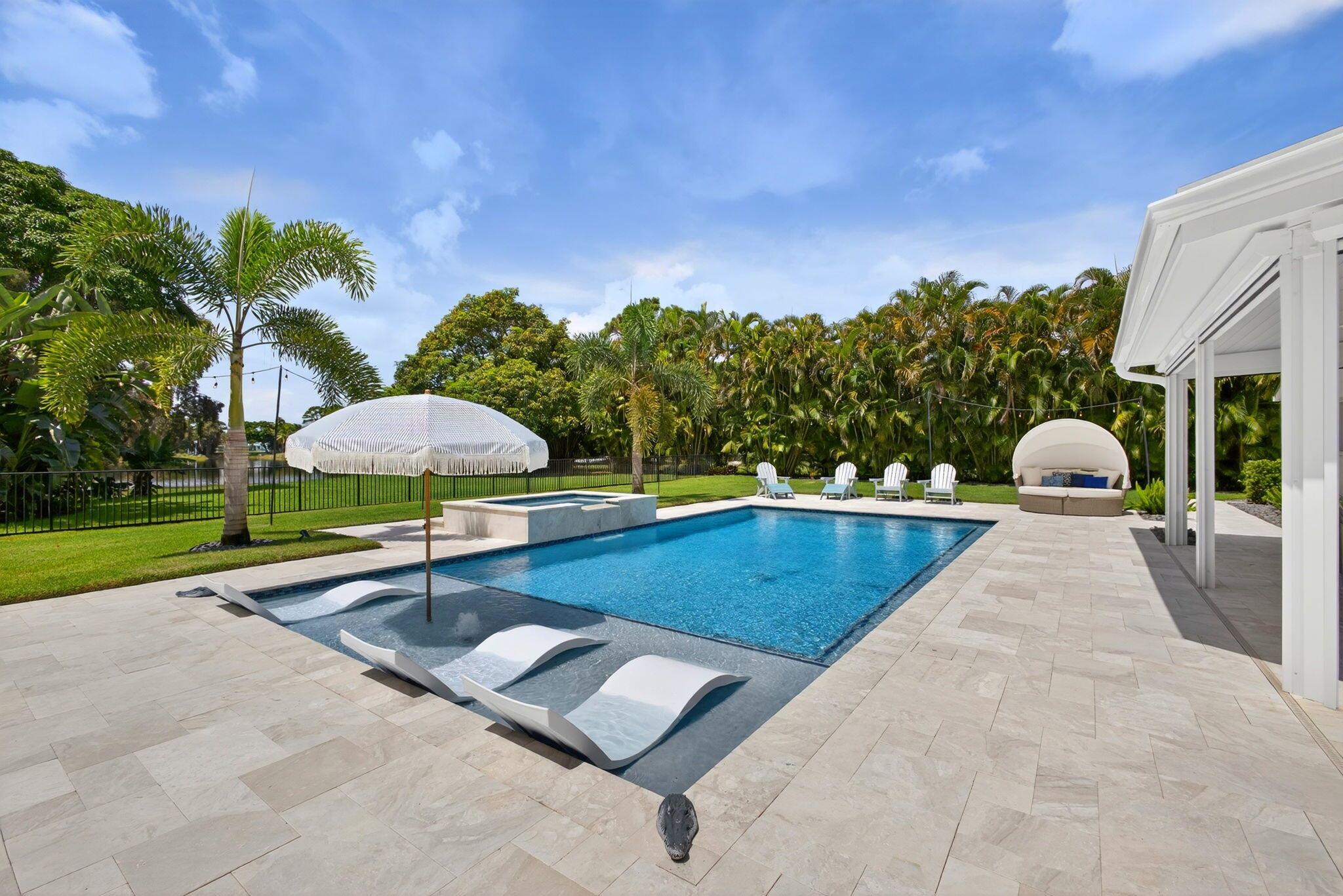 SQUARE LAKE - Residential