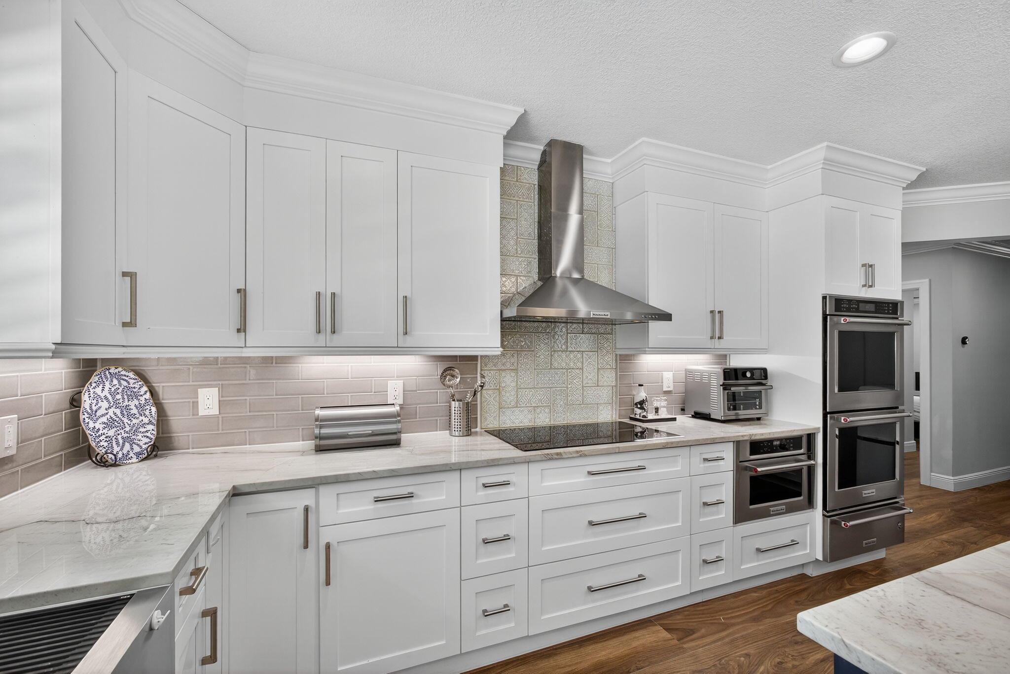 SQUARE LAKE - Residential