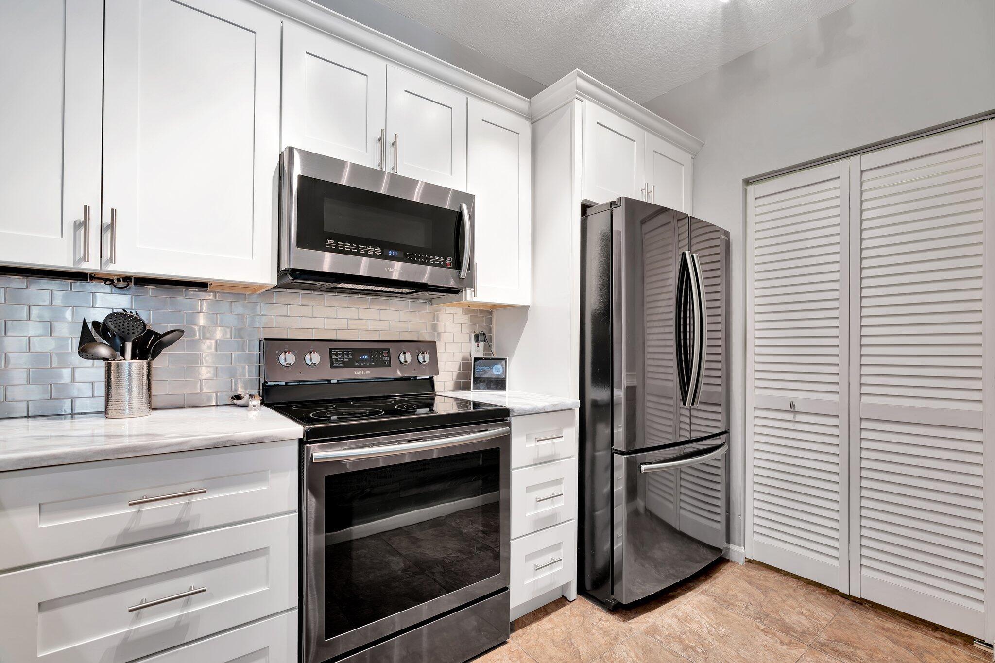 275 Murcia Drive 101