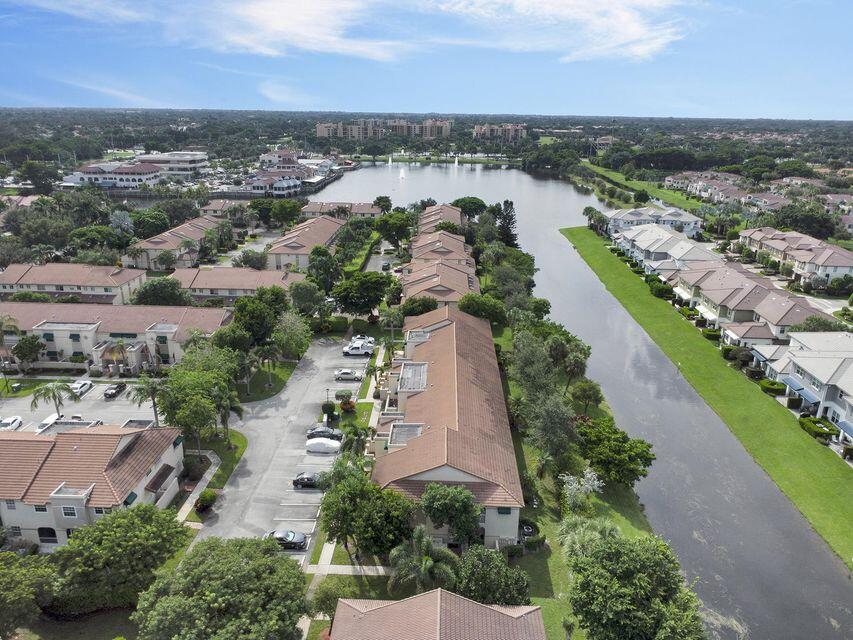 PLUM AT BOCA POINTE CONDOS ONE THRU 15 FILED IN OR - Residential Lease